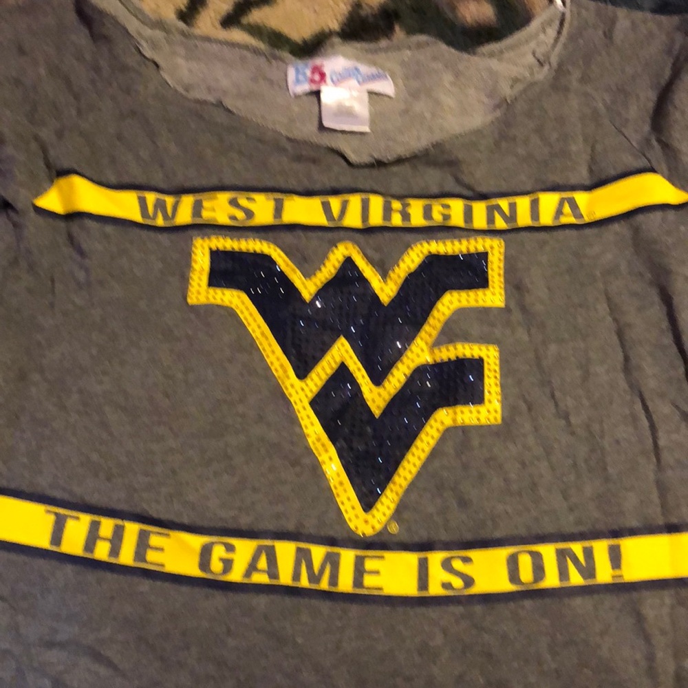WV college girls shirt off the shoulder